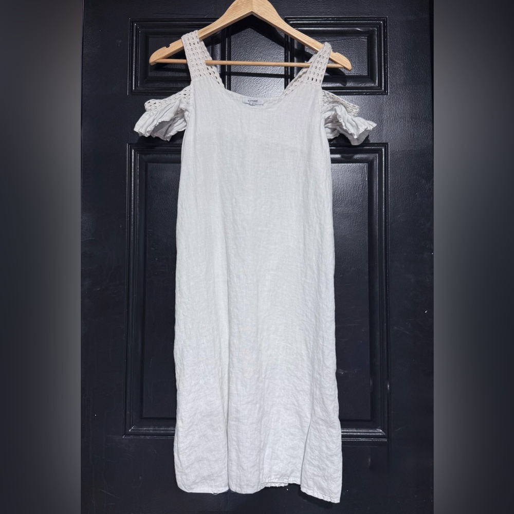 Linen Dress with Ruffle Shoulder